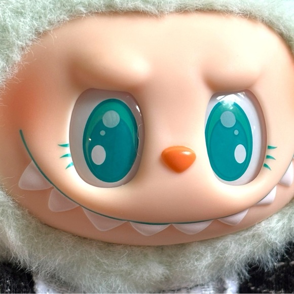 Labubu “QuQu” Have a Seat POP MART Collection - Picture 5 of 7